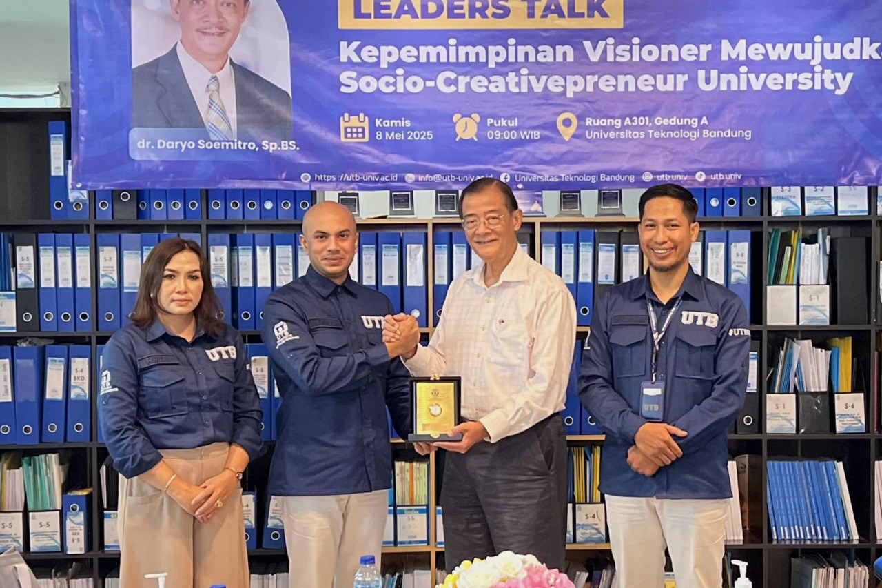 Leaders Talk UTB: Transformasi Kepemimpinan Menuju “Socio‑Creativepreneur University”